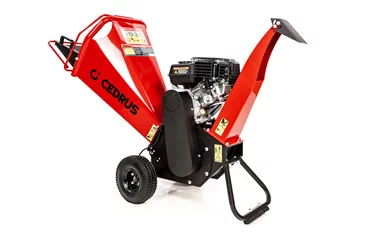 Rozdrabniacz spalinowy Cedrus RB02 – wydajny sprzęt do ogrodu i sadu
