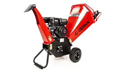 Rozdrabniacz spalinowy Cedrus RB02 – wydajny sprzęt do ogrodu i sadu
